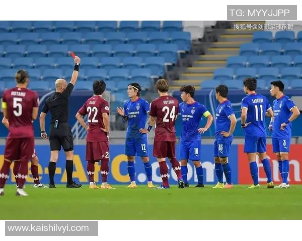 FC东京与申花激战正酣中超球队争夺亚冠小组出线权